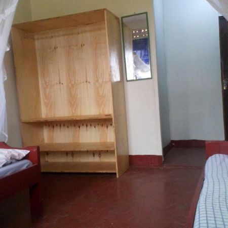 Knowledge For Change House Hotel Fort Portal Екстериор снимка