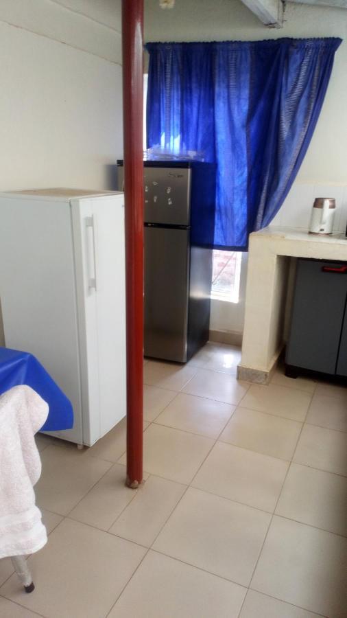 Knowledge For Change House Hotel Fort Portal Екстериор снимка